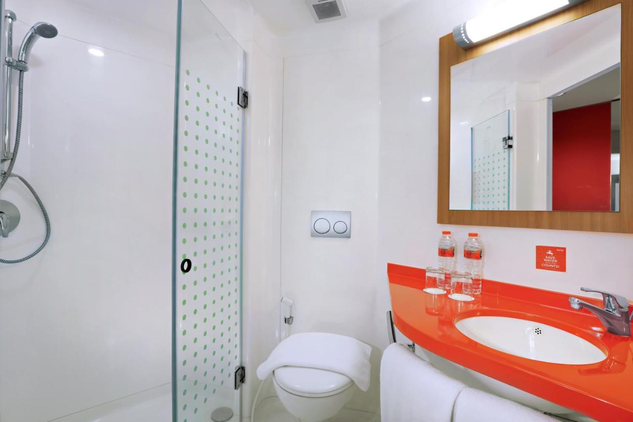Starlet Hotel Jakarta Airport Tangerang Esterno foto